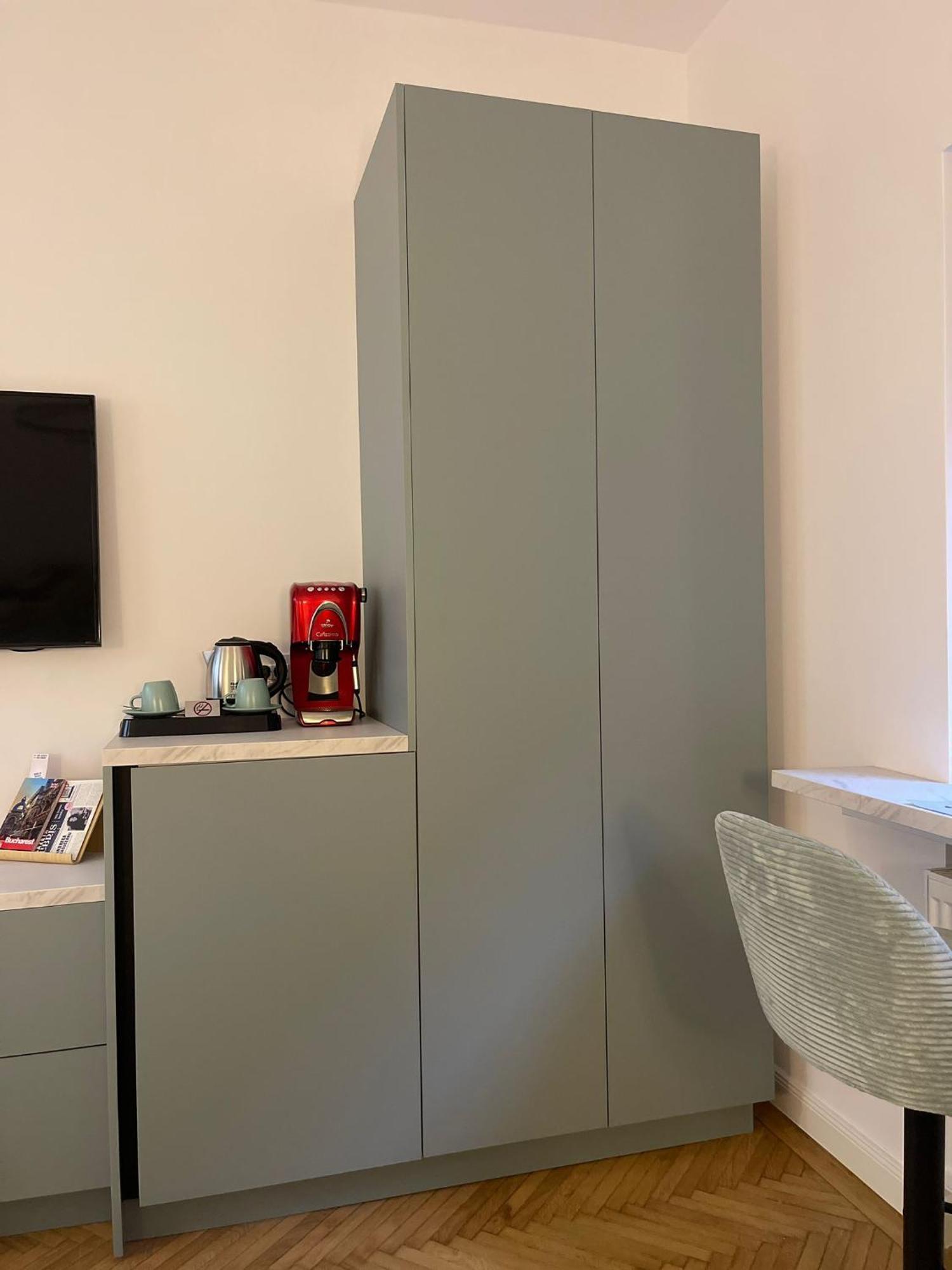 Apartment Style